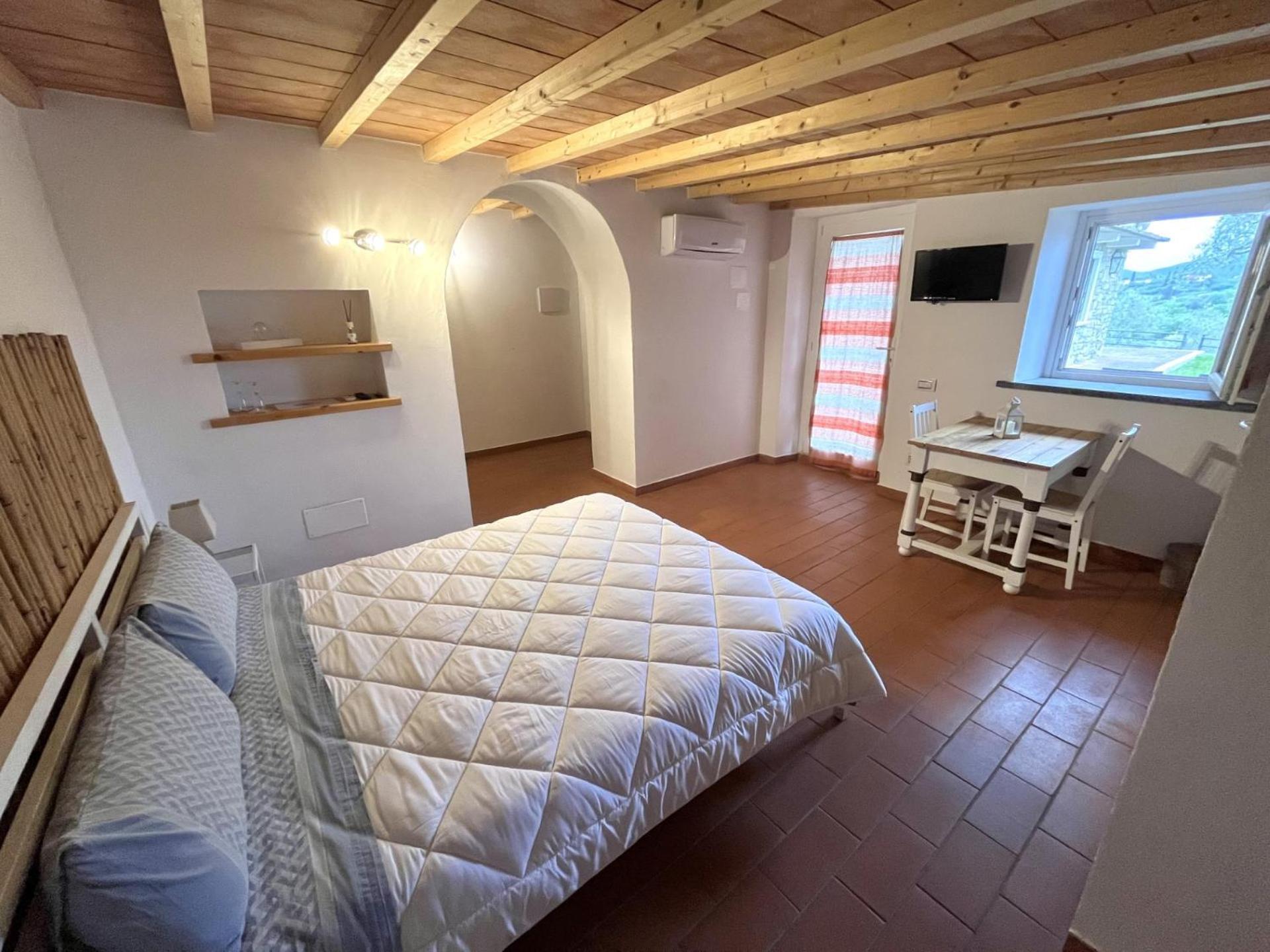 B&B Alla Fortezza Сарцана Екстериор снимка